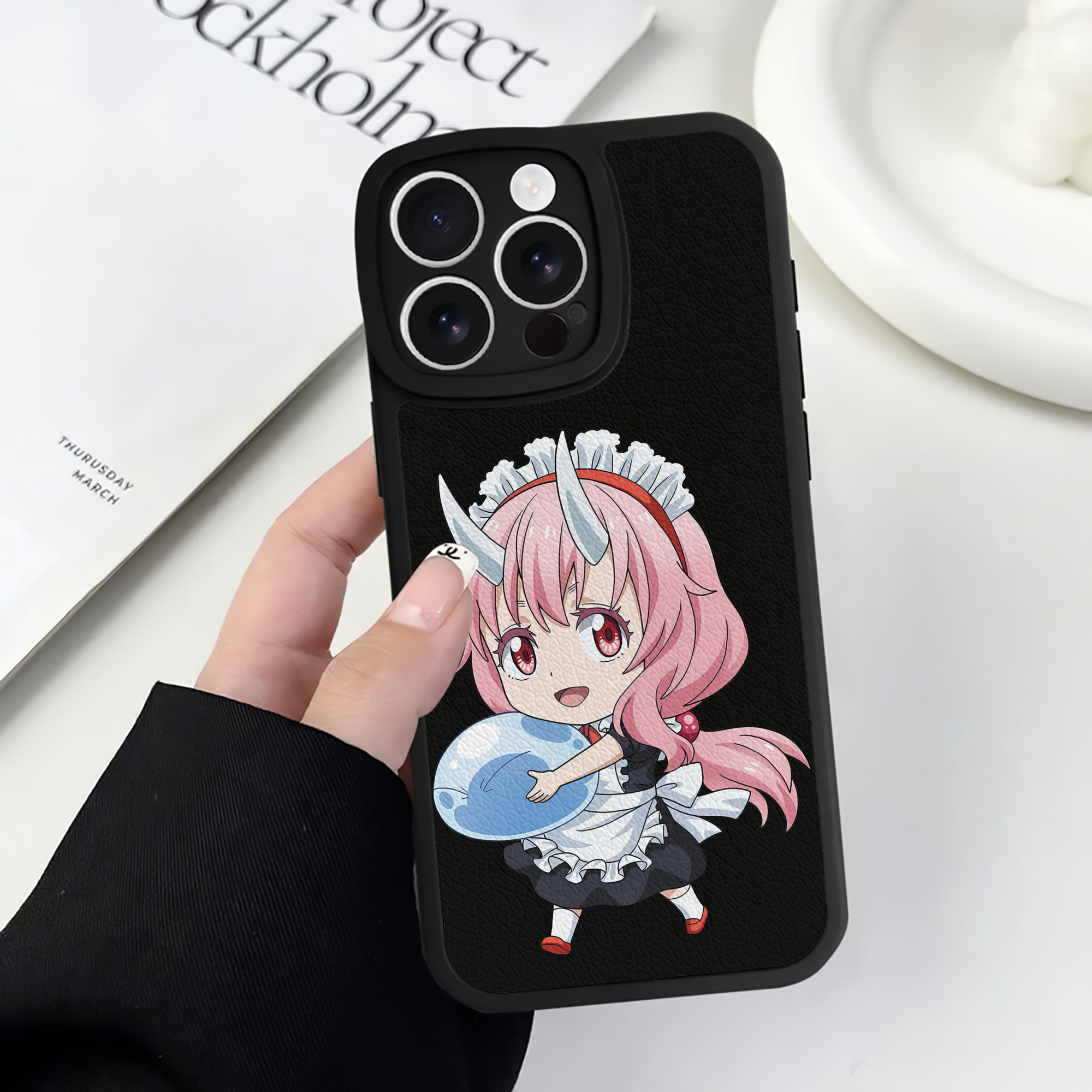 （画像用） 転スラ Regarding Reincarnated to Slime 【iPhone 16シリーズ対応】シリコンスマホケース（レザー調） 材質：シリコン